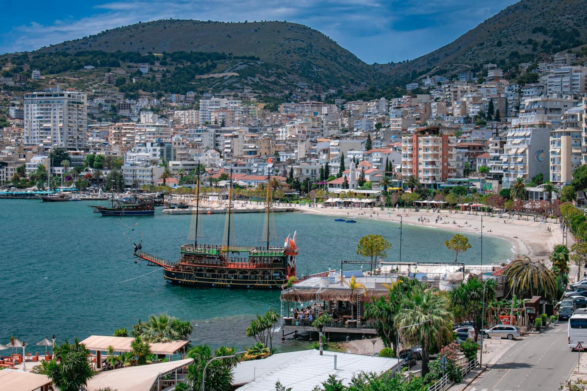 Hotel Fron Sarandë Exteriér fotografie