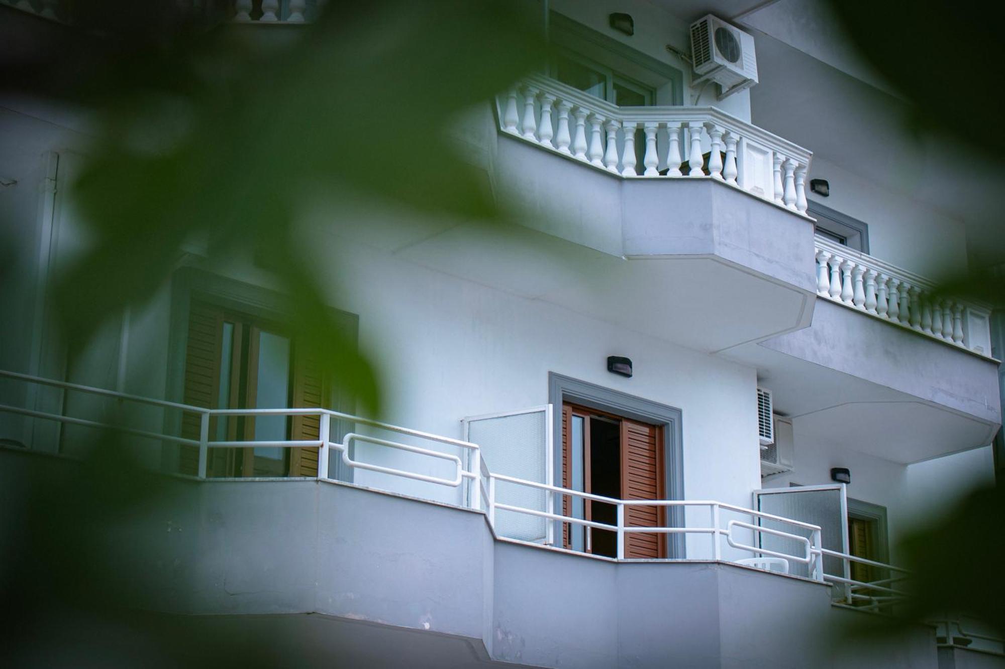 Hotel Fron Sarandë Exteriér fotografie