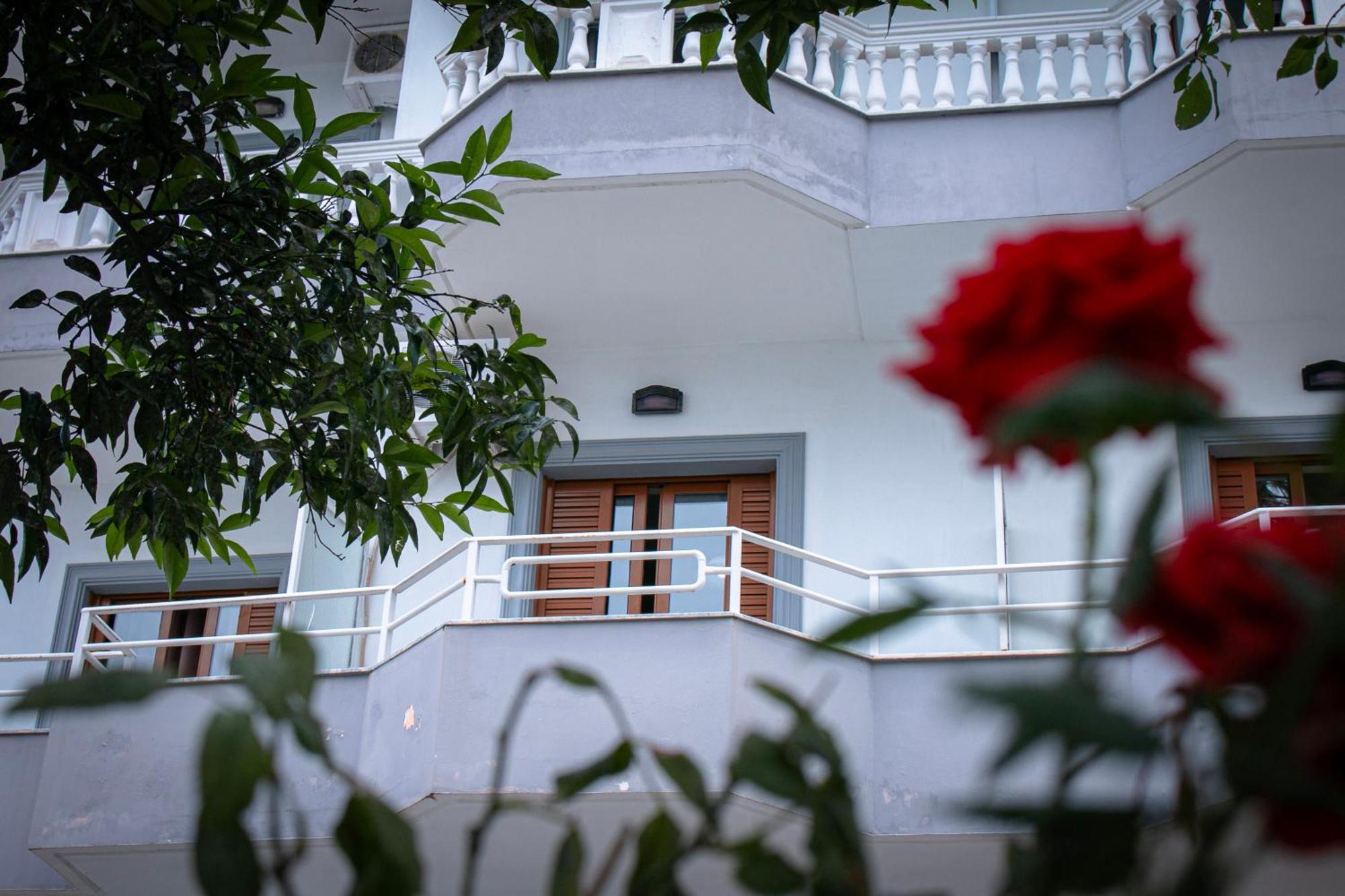 Hotel Fron Sarandë Exteriér fotografie